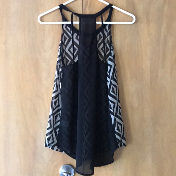 NWOT Chloe K S black&grey chiffon top racer back - Picture 3 of 5